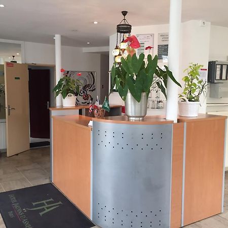 Hotel Les Jardins D'Asnieres Extérieur photo