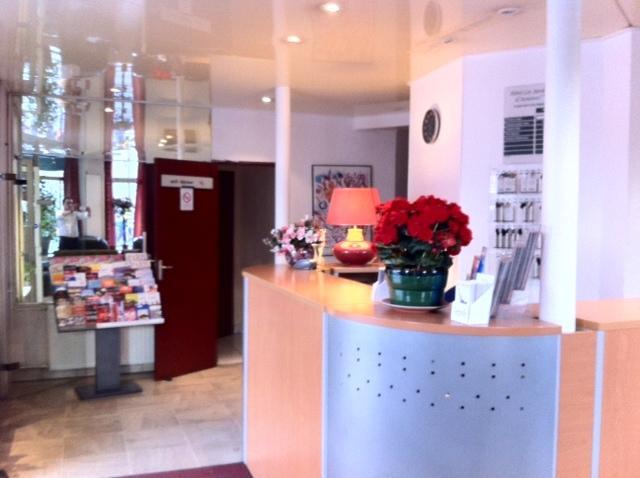 Hotel Les Jardins D'Asnieres Extérieur photo