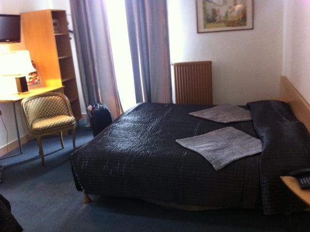 Hotel Les Jardins D'Asnieres Extérieur photo